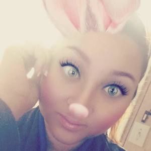 Meet your Posher, Crystal